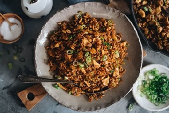 Làm cơm chiên thịt bò ngon khó cưỡng