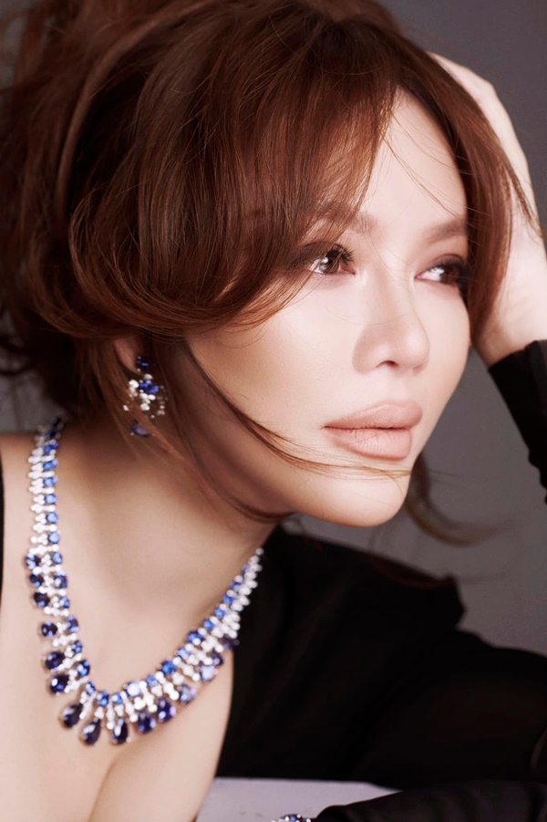 Lý Nhã Kỳ tụt cảm xúc, muốn rút khỏi showbiz-1