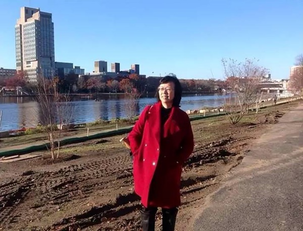 ‘Bà mẹ Harvard’ chia sẻ cách dạy con xuất chúng-3