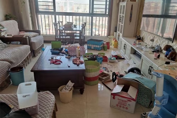 Tại sao dọn dẹp mãi mà nhà bạn vẫn lộn xộn như bãi chiến chường?