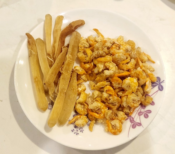 Bà xã Mạnh&nbsp;Trường chăm con nhỏ vẫn tự nấu bún thang ngon hết nước chấm, bật mí cả công thức chuẩn-6