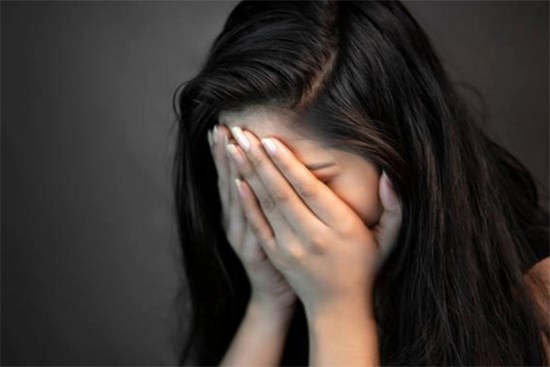 Bạn thân nhẹ dạ bị lừa mất tiền