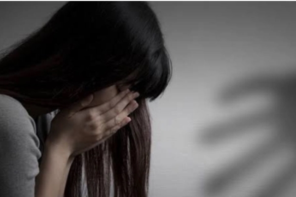 Thanh niên 17 tuổi rút dao đâm tử vong đối thủ-2