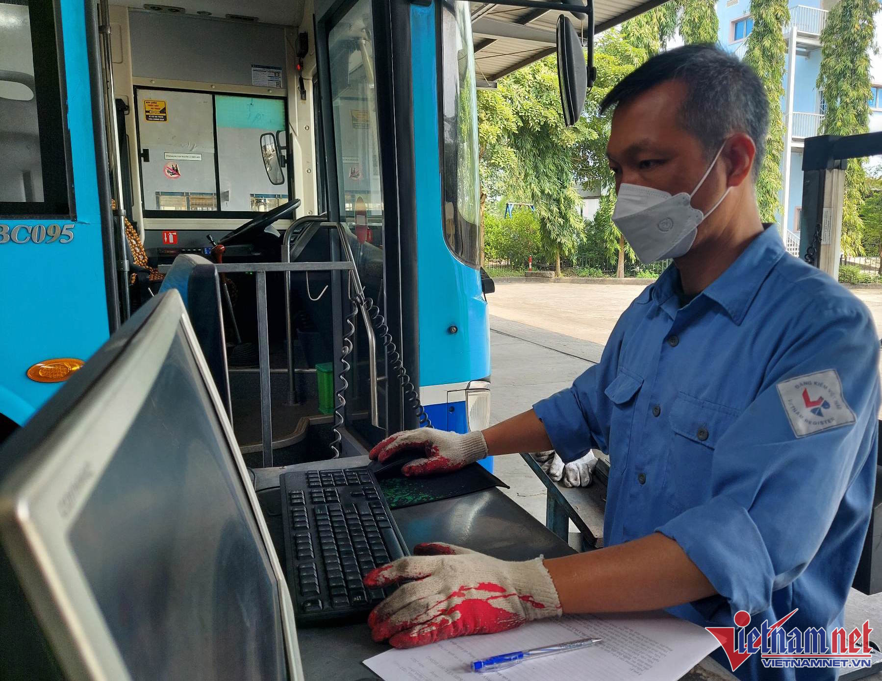 22 trung tâm đăng kiểm ở Hà Nội đóng cửa, phó giám đốc mới cũng bị điều tra-1