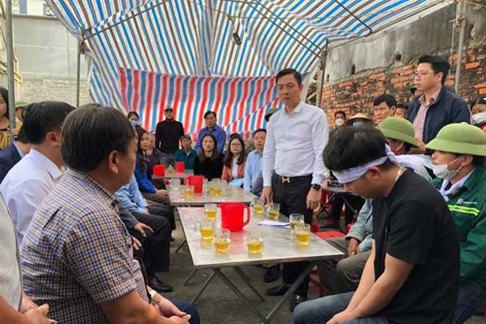 Lời khai tài xế xe tải tông 3 mẹ con tử vong