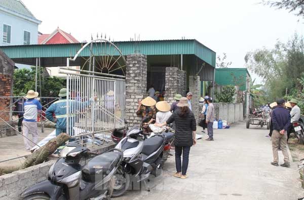 Vụ 3 mẹ con tử vong trên đường đến trường: Mẹ gọi sao con không dậy con ơi-7