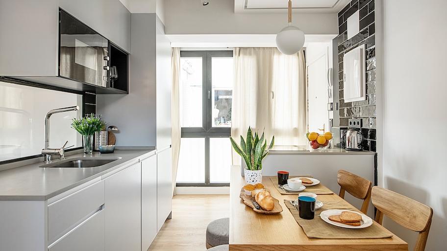 Thiết kế nội thất nhà ống diện tích 21m² với 3 phòng ngủ thoáng mát-7