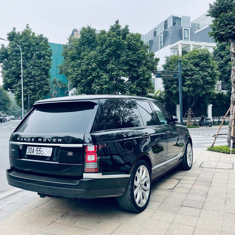 Ấn tượng với dàn xe siêu khủng, giá trăm tỷ của ông chủ F88-4