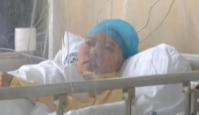 Khó sinh con vì bị ung thư máu, 9X đòi ly hôn nhưng câu nói của mẹ chồng khiến nhiều người cảm động-1