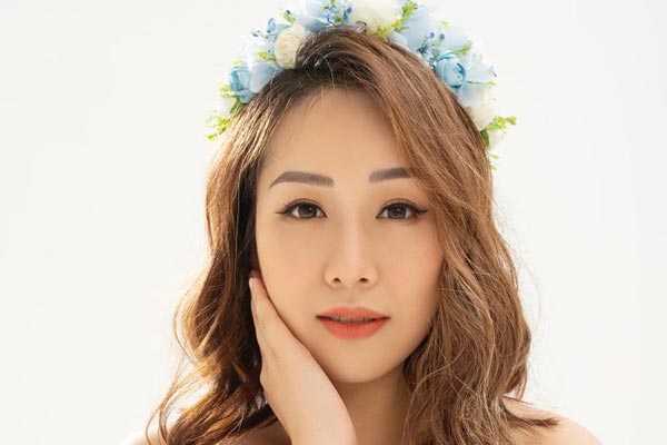 Nàng hậu có gia thế khủng, lấy được chồng Tây nhờ sự mai mối của MC Diễm Quỳnh-16