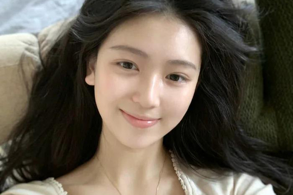 3 chiêu chọn sữa rửa mặt không gây khô da, ngừa lão hóa hiệu quả-2