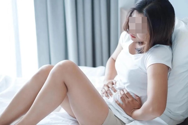 4 hành vi tàn phá” buồng trứng nhanh nhất nhưng rất nhiều chị em trẻ tuổi làm mỗi ngày mà không biết-4