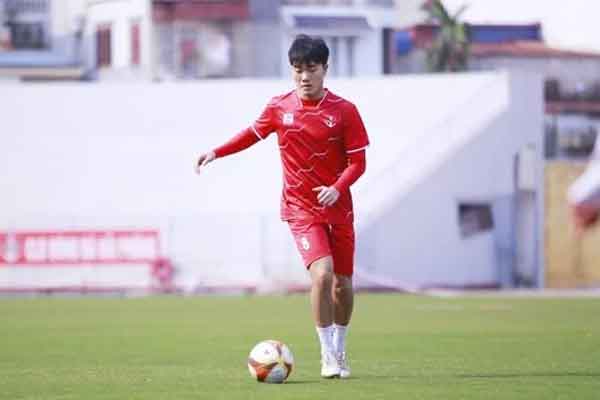 Trai đẹp U22 Việt Nam từng đạt HCV SEA Games 30 khoe tài lẻ-13