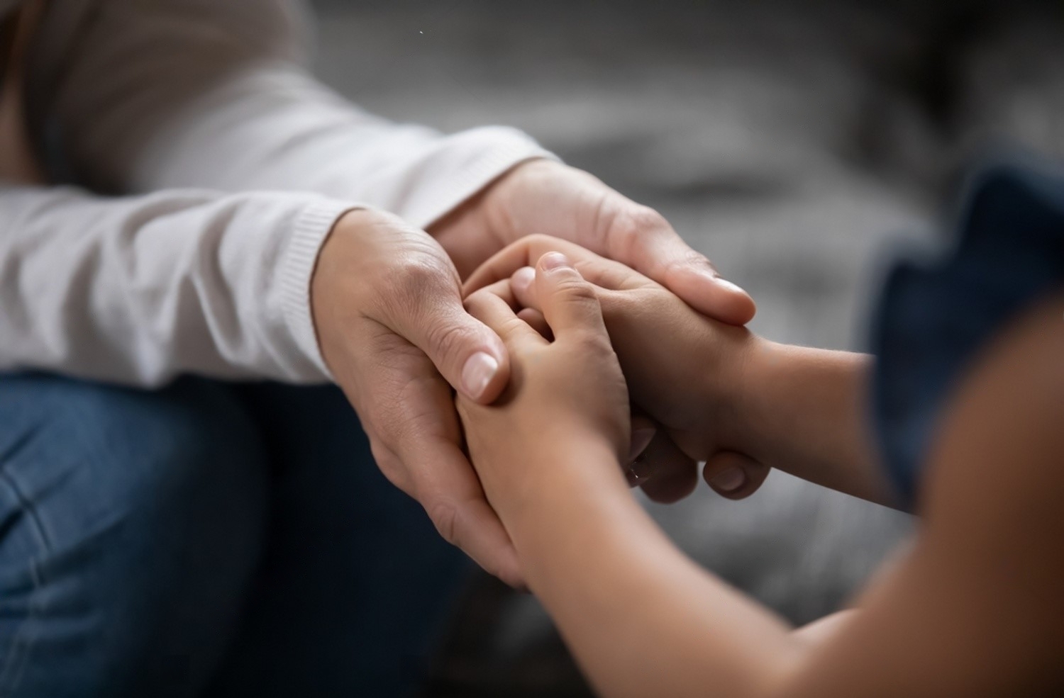 Những đứa trẻ chứng kiến cha sát hại mẹ: Tâm hồn bị vò nát”, luôn cảm thấy không còn vẹn nguyên dù đã được cả xã hội hỗ trợ-5