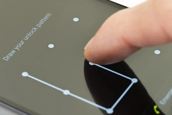 Cách phát hiện camera quay lén trong khách sạn-2