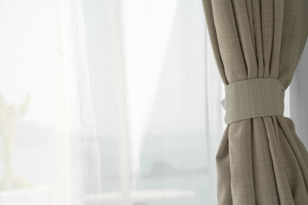 Có thể giặt rèm cửa trong máy giặt không? Chỉ cần tránh 3 loại vải này, rèm cửa bẩn mấy cũng giải quyết được-4