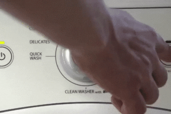 Có thể giặt rèm cửa trong máy giặt không? Chỉ cần tránh 3 loại vải này, rèm cửa bẩn mấy cũng giải quyết được