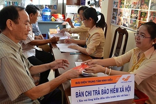 Dự thảo mới Luật BHXH: Giảm thời gian đóng BHXH xuống còn 15 năm, mức lương hưu sẽ thay đổi ra sao?-1