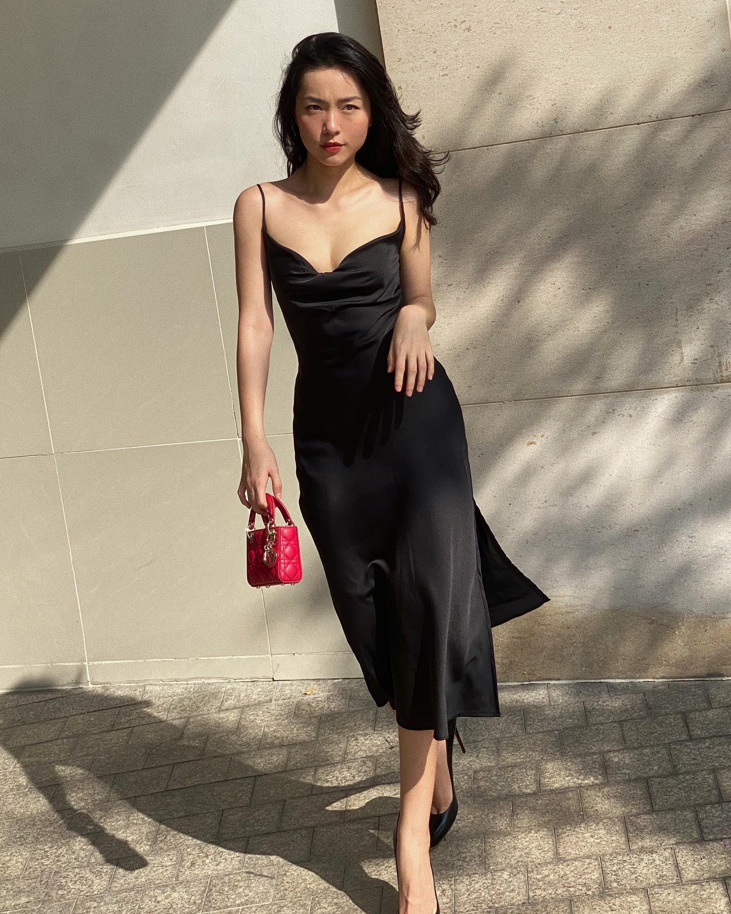 Học Hà Trúc 10 cách diện váy cho nàng cao dưới 1m60-2