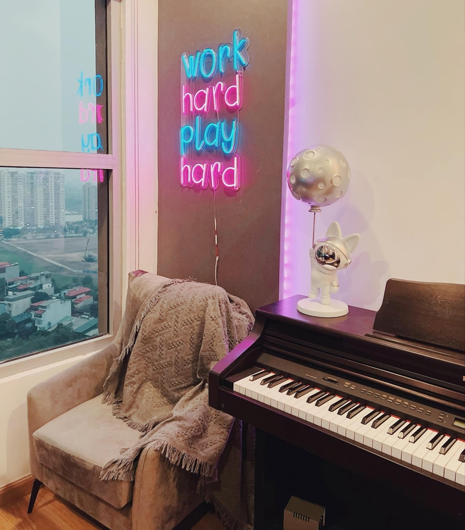 Hé lộ không gian sống của nữ MC trẻ nhất VTV-7