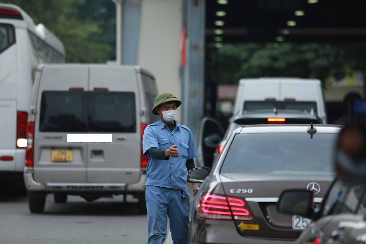 Hà Nội: 2 trung tâm đăng kiểm hoạt động trở lại từ 10/3-1