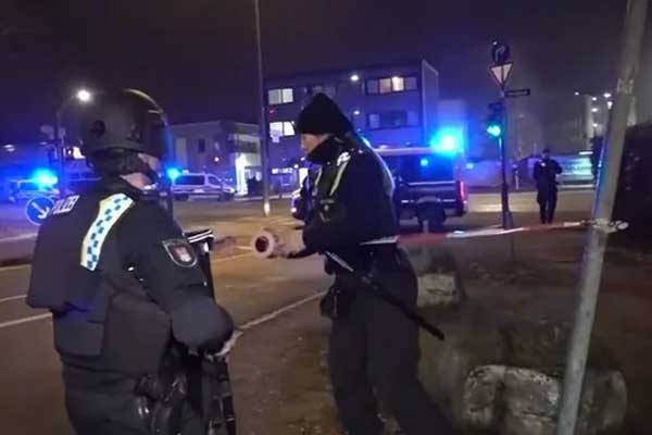 Đức: Xả súng tại nhà thờ, ít nhất 6 người thiệt mạng-1