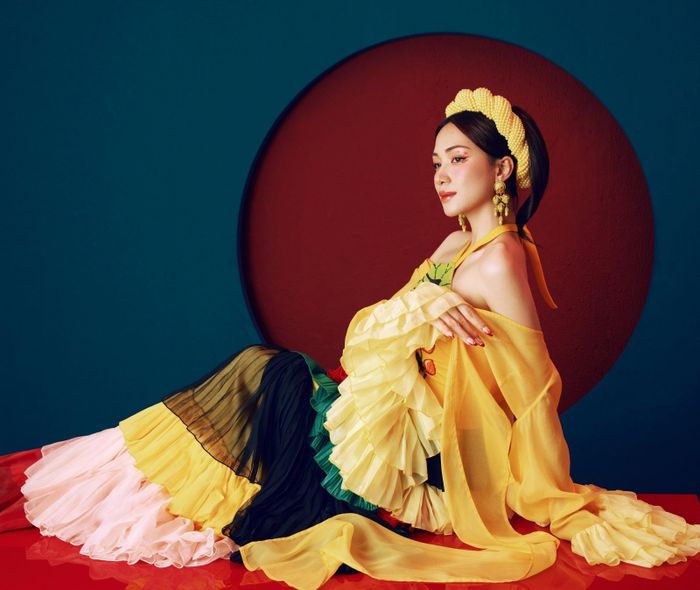 Sự lẳng lơ đã giúp Hòa Minzy khác Hoàng Thùy Linh-3