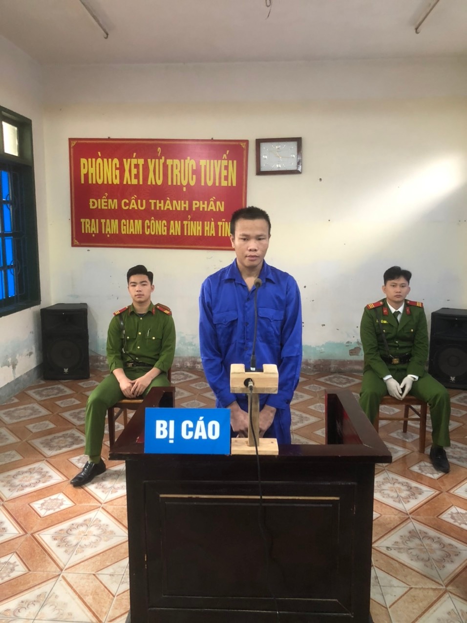 Nặng trĩu tình mẹ giữa chốn pháp đình-1