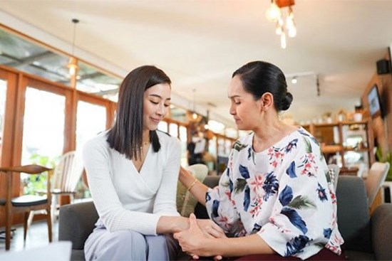 Hành động nhỏ của chị dâu tương lai khiến mẹ tôi vội vã giục cưới