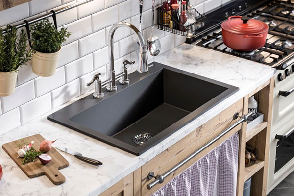 Làm sạch bồn rửa bát đúng cách-1