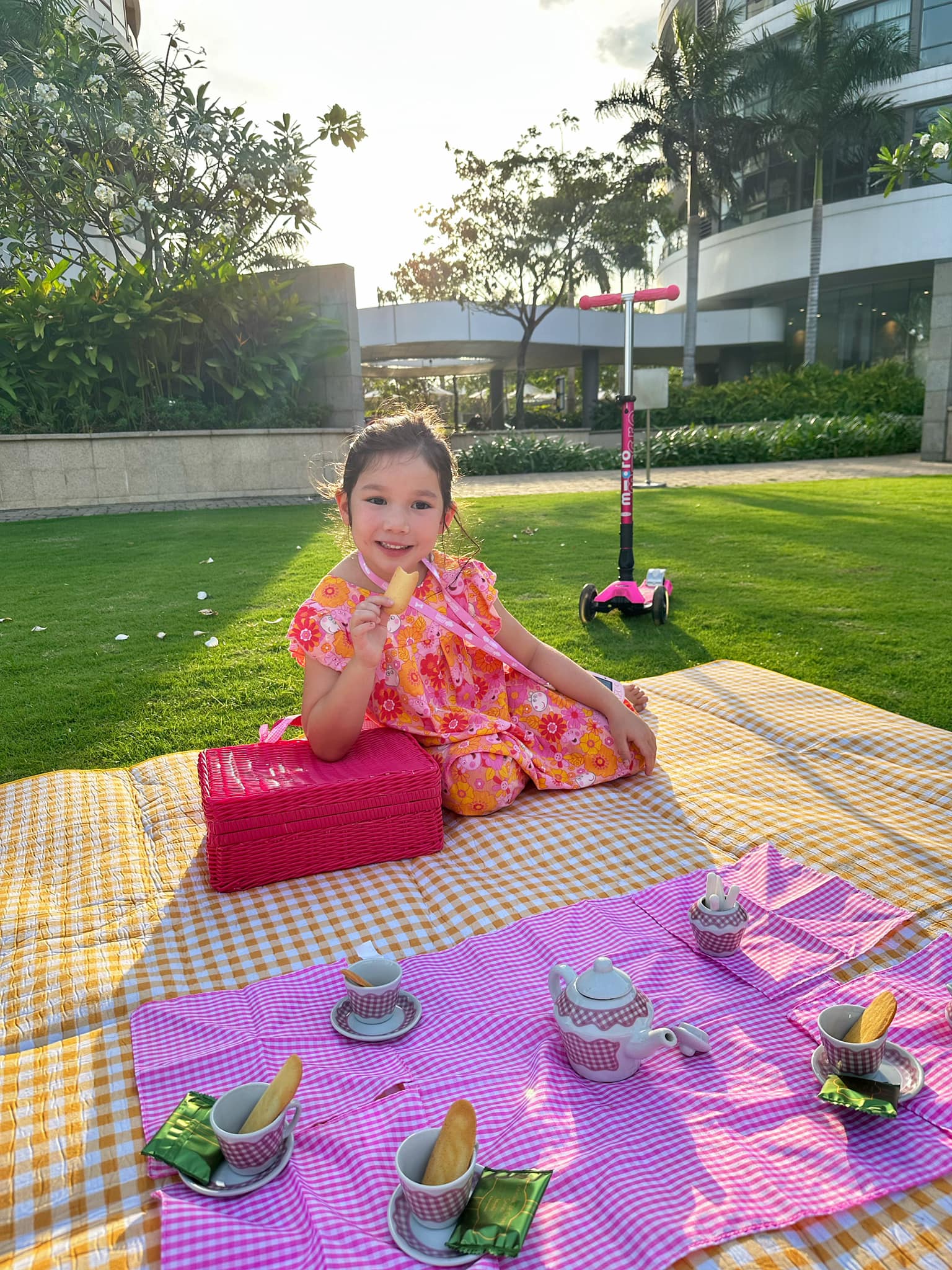 Con gái hỏi về cái chết, siêu mẫu Hà Anh có câu trả lời nhận được nhiều lời khen-2