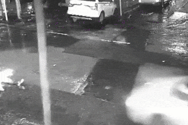 Say rượu ra giữa đường nằm, người đàn ông bị ô tô cán trúng và cái kết