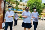 Trung Quốc: Nộp bằng đại học vào 825 công ty, cô gái bật khóc vì không tìm được việc-2