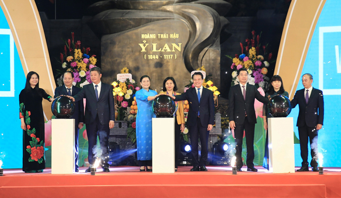 Công bố Quyết định công nhận Điểm du lịch Dương Xá”, huyện Gia Lâm-5