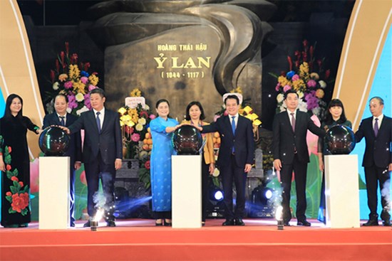 Công bố Quyết định công nhận “Điểm du lịch Dương Xá”, huyện Gia Lâm