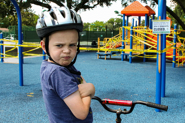 Con bỗng trở nên ích kỷ chỉ vì những lời 