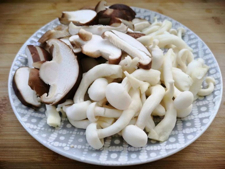 Là rau nhưng siêu giàu vitamin D, đem xào thế này ăn rất ngon, giảm nguy cơ mắc bệnh ung thư-1