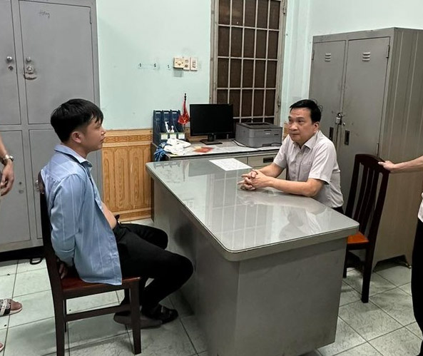 Bất ngờ lời khai nghi can doạ đốt bé trai để đòi nợ-1