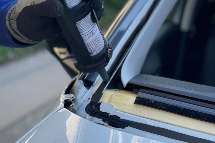 Nên sửa hay thay mới khi kính chắn gió xuất hiện vết nứt?-2