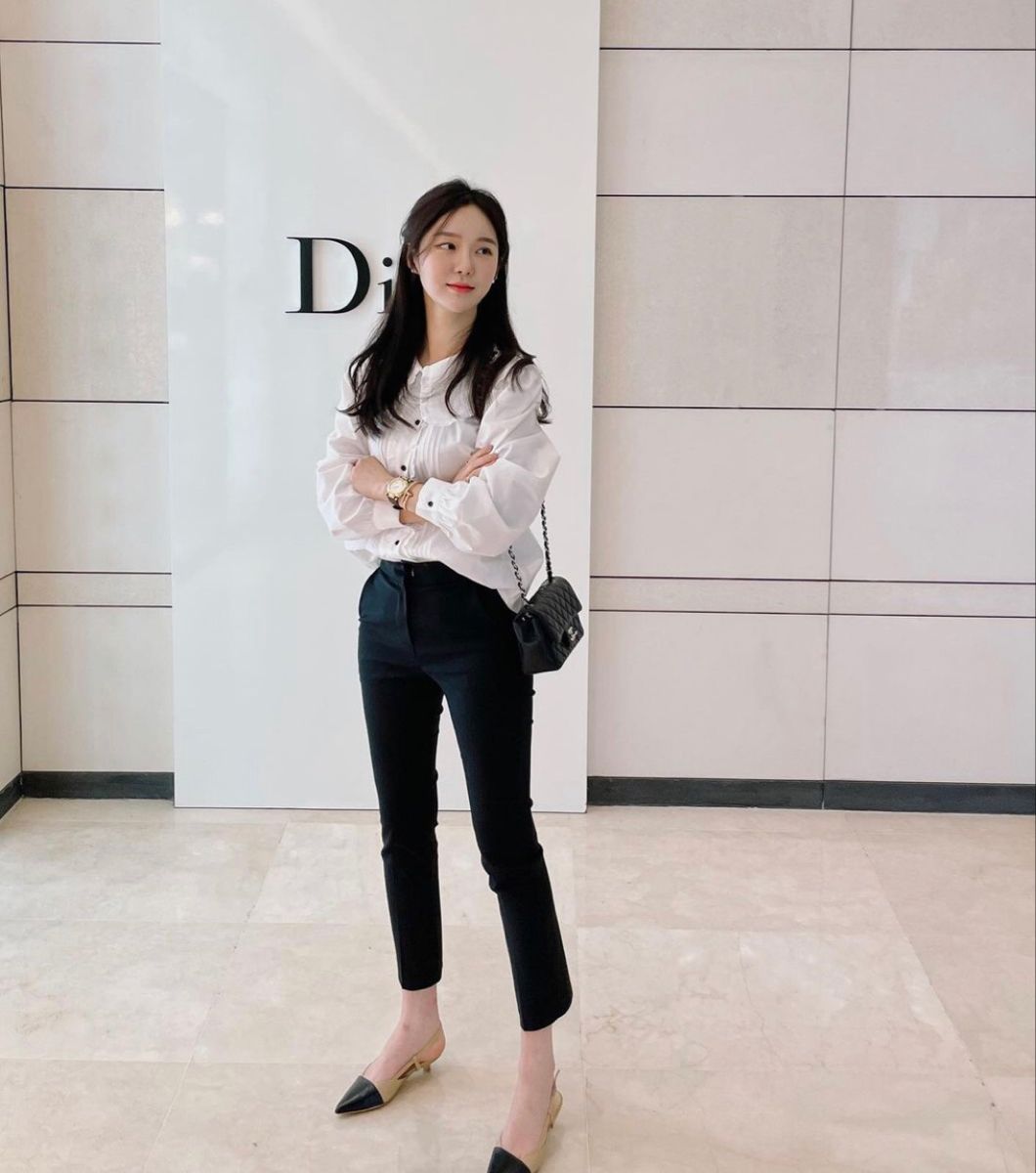 Nàng công sở ngại đi giày cao gót có thể diện 4 mẫu sau-2