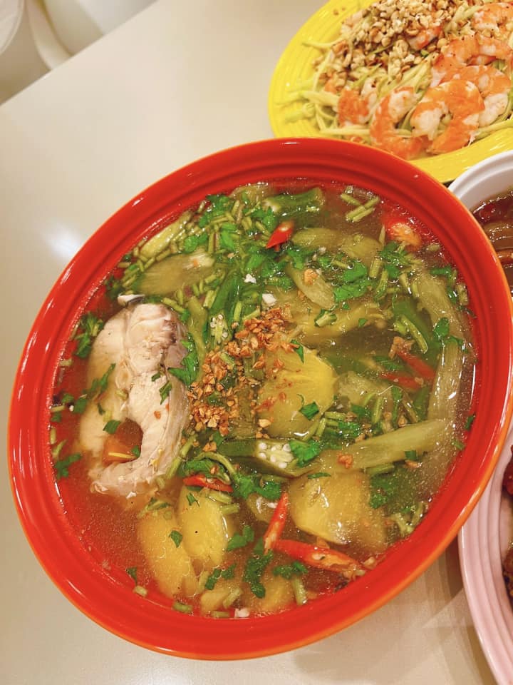 Nữ đạo diễn Ai Là Triệu Phú trả bài người thầy đầu bếp bằng bữa cơm nhà xịn xò, chị em tấm tắc khen ngon-4