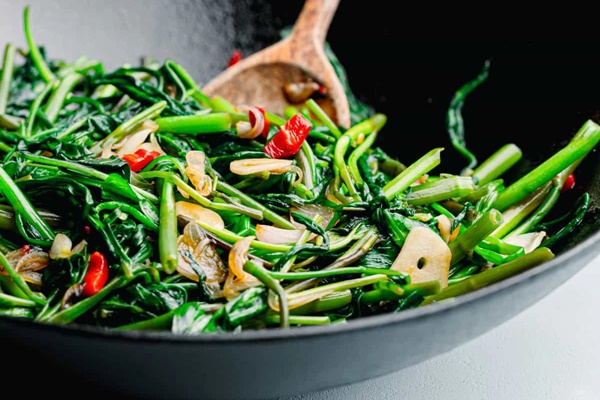 Loại rau thần thánh trong món phở của người Việt có tác dụng ngừa ung thư, bồi bổ xương khớp rất tốt-5