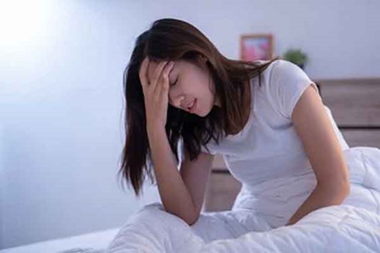Tôi phải bưng đồ ăn sáng, giặt đồ lót cho em gái của chồng