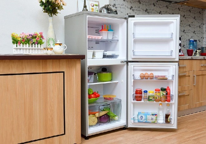 Câu đố tiếng Việt: Nhà có 2 anh em, xuân hạ thu đông, mùa nào cũng rét run cầm cập, đố là thứ gì?-1