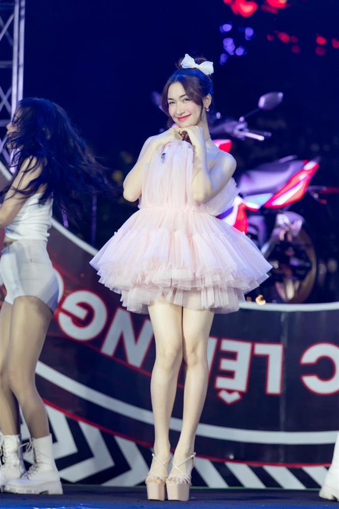 Hòa Minzy đụng hàng một loạt hoa hậu Gen Z mà không hề kém cạnh-2