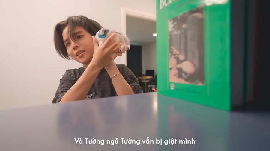 Tiết lộ căn hộ của nghệ sĩ từng bật khóc mong cha chấp nhận xu hướng tính dục của mình-7