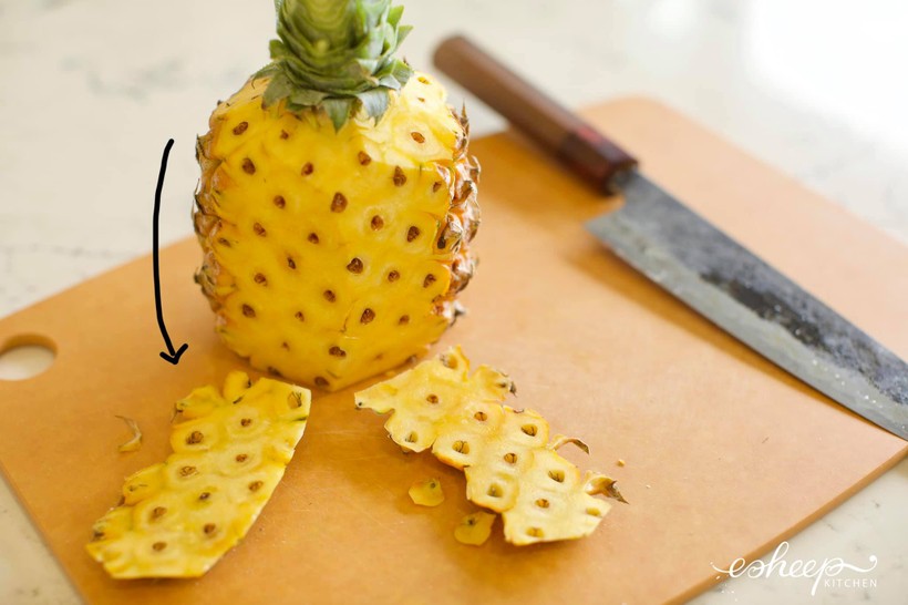 2 cách cắt dứa đẹp như nhà hàng-4