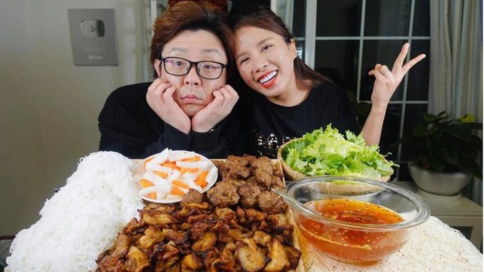 Trước tố bác sĩ, Bà Nhân có hành trình tìm con đầy gian nan-1