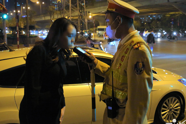 Tài xế vi phạm nồng độ cồn: Vui nên uống, phạt thì chịu-1