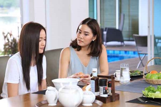 Biết chị đồng nghiệp vỡ nợ, cả cơ quan tôi nhốn nháo vì ai cũng cho chị vay tiền